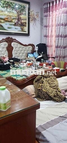 Nhà mặt tiền 4 tầng Hồng Bàng( 6,2m x 14m) q11 vị trí sầm uất