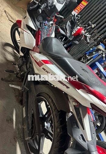 Đang kẹt tiền bán xe Ex để mua ô tô