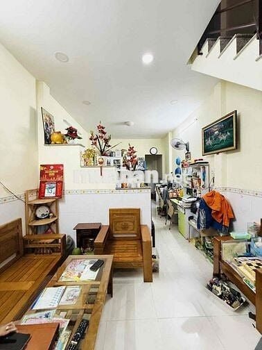 Nhà 2 tầng ngay trường Phan Chu Trinh - 45m2 - 2PN 2WC - 4 tỷ 99