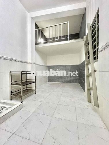 PHÒNG TRỌ CÓ GÁC MÁY LẠNH - NGAY BẮC HẢI