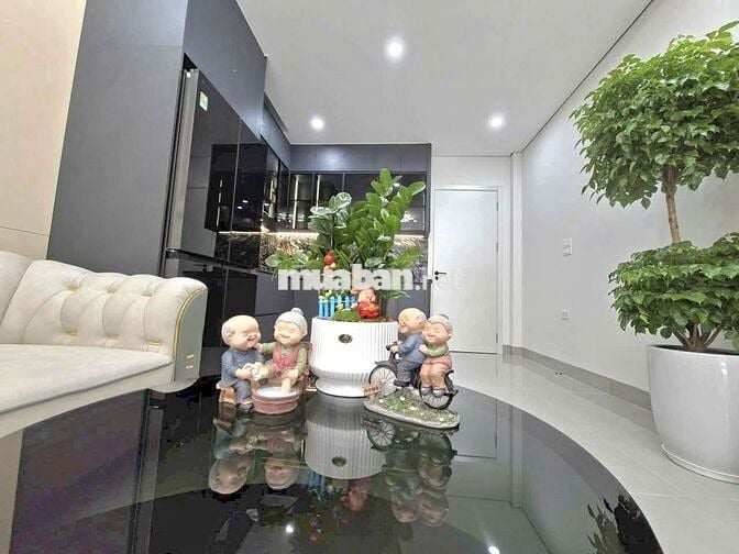 🚗 THẠCH BÀN GARA ÔTÔ NHÀ MỚI 6 TẦNG 39M² THANG MÁY MẶT TIỀN 3.7M 🌿