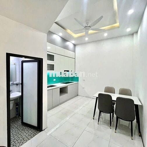 KV hiếm nhà bán !!! Linh Lang – Đào Tấn 38m² x 5T, sát phố, chỉ 7.9 tỷ