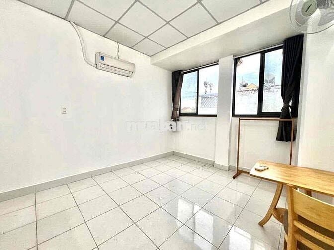 pass phòng Đặng Thuỳ Trâm gần VLU3