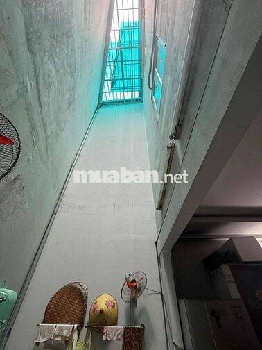 Bán nhà mặt tiền đường Phạm Văn Chiêu tiện kinh doanh mua bán .