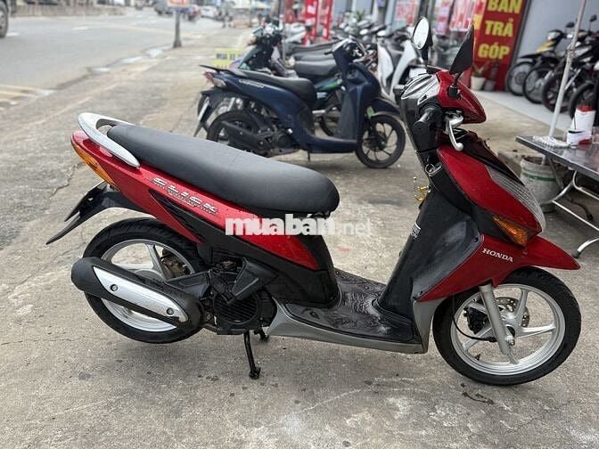 Honda Click 110 Đỏ 17000km , 1 chủ sử dụng