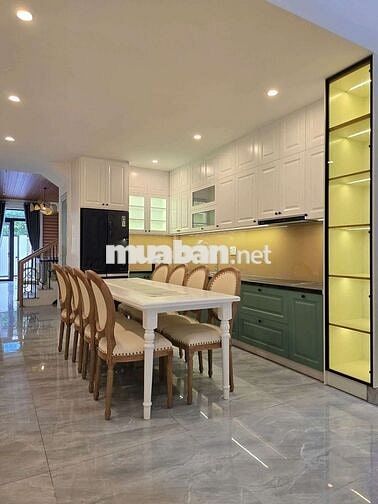 Bán căn villa mini mặt tiền sơn trà - Đà Nẵng