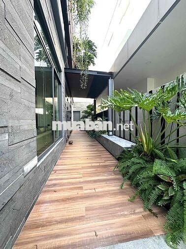 CHO THUÊ BIỆT THỰ SONG LẬP CAO CẤP PHÚ MỸ HƯNG - 5PN - GIÁ 130 TRIỆU