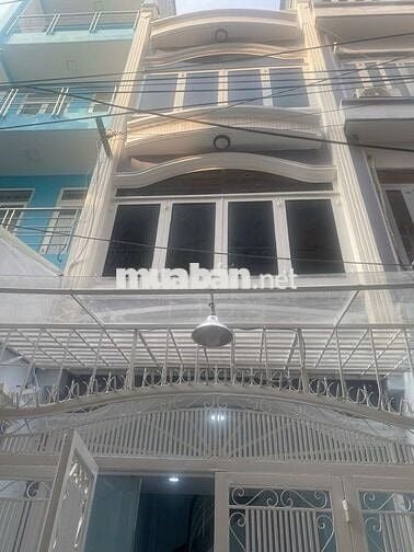 Bán nhà riêng quận Phú Nhuận,  1 trệt, 2 lầu, sân thượng; 2PN; 3 WC