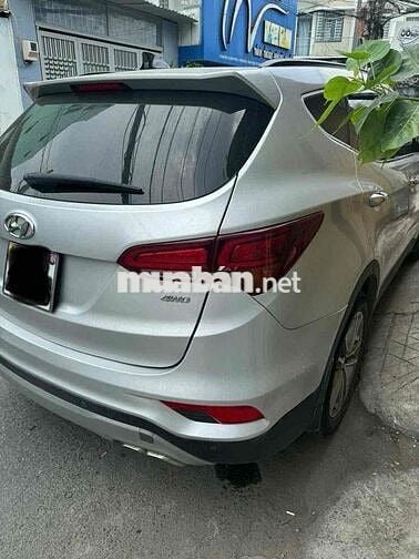 Hyundai SantaFe 2017 Bản xăng full Bạc 50200 km