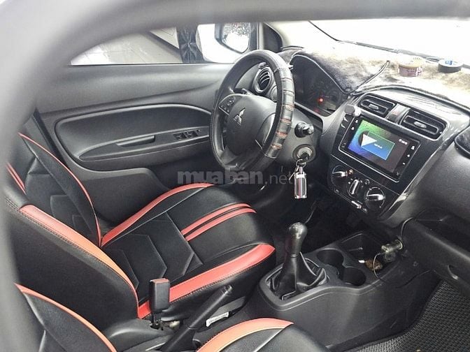 Mitshubishi 2023 GLS số sàn màu đẹp ạ