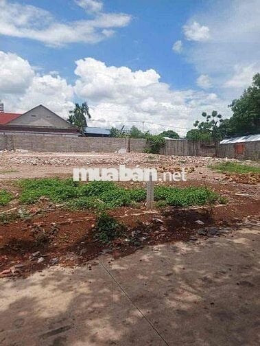 hot hot 200m2 full thổ cư đường oto giá chưa đến 1tỷ