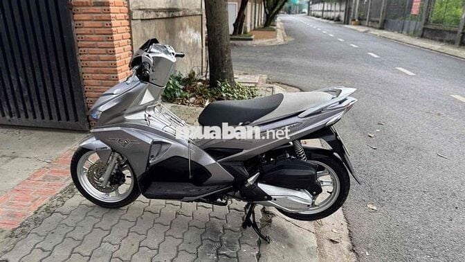 Honda Air Blade 2018 Smartkey Bạc 19000 km