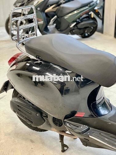 🔥Vespa Sprint 2018 chính chủ đen bóng đủ chìa zin