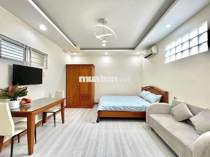 CĂN HỘ 1PN CỬA SỔ - FULL NT - TÁCH BẾP - GẦN UEF, QUẬN 1