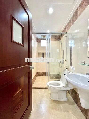 CĂN HỘ 1PN CỬA SỔ - FULL NT - TÁCH BẾP - GẦN UEF, QUẬN 1