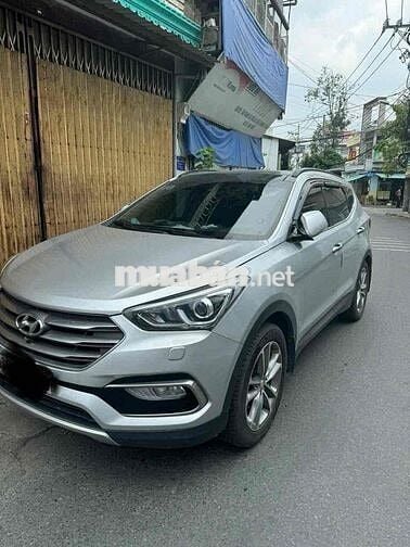 Hyundai SantaFe 2017 Bản xăng full Bạc 50200 km