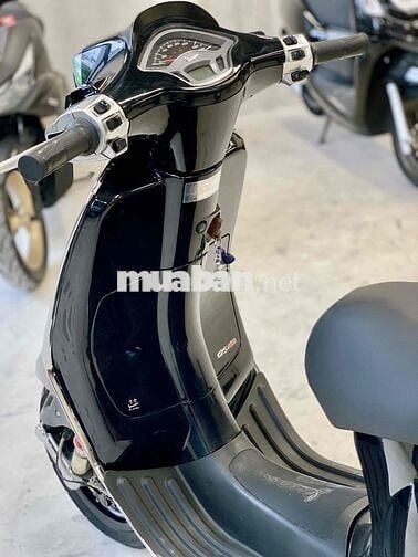 🔥Vespa Sprint 2018 chính chủ đen bóng đủ chìa zin