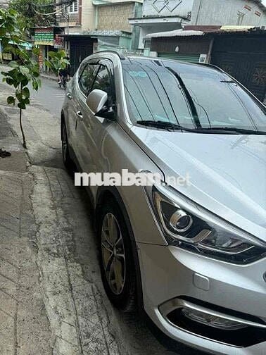 Hyundai SantaFe 2017 Bản xăng full Bạc 50200 km