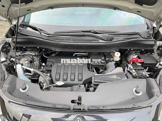 Xpander Premium Bạc MY25 - ODO 8km - Giá Hời