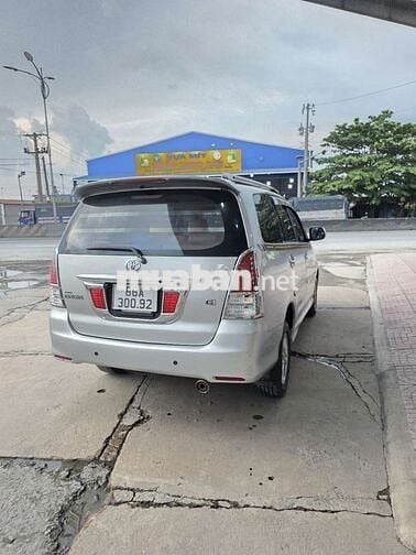 Toyota Innova 2010 G Số sàn Bạc