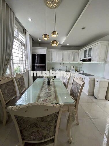 CHO THUÊ NHÀ MT TRƯỜNG SA QPN, DT 7x10M, TRỆT 5 LẦU – GIÁ 50 TRIỆU