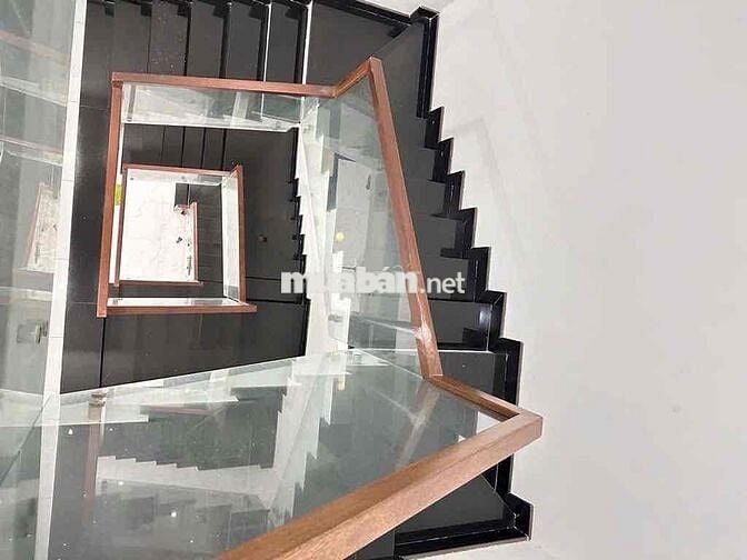 🌽🍍🥑GẤP BÁN GIẢM 200TRIỆU-GIÁ MỚI: 6.250 TỶ 🔥ĐƯỜNG XE HƠI 6M - NHÀ ĐÚC