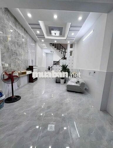 👉Đường Xe Hơi 5m - Nhà Đúc 2 Tầng - Cạnh Đầm Sen - Chỉ 4,x ty  + Vịtrí