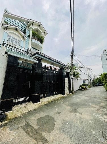 Biệt thự Tân Phú 8M x 24M 450m2 sàn giá rẻ >80triệu