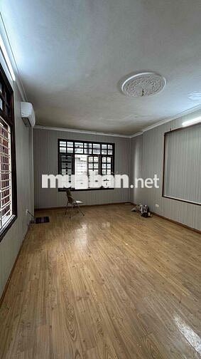 Phòng 38m2 gần khu Bách Kinh Xây