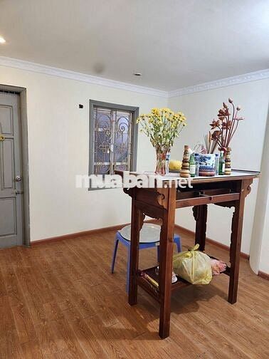 BÁN NHÀ ĐẸP CẦU GIẤY – GẦN OTO  – SỔ VUÔNG  – HIẾM TRONG TẦM TIỀN