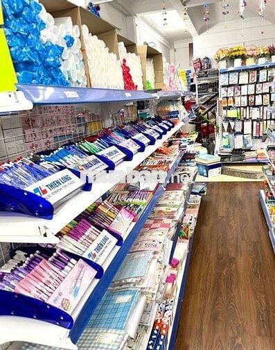 Sang mặt bằng và mô hình kinh doanh văn phòng phẩm