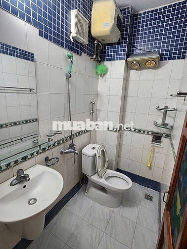 BÁN NHÀ ĐẸP CẦU GIẤY – GẦN OTO  – SỔ VUÔNG  – HIẾM TRONG TẦM TIỀN