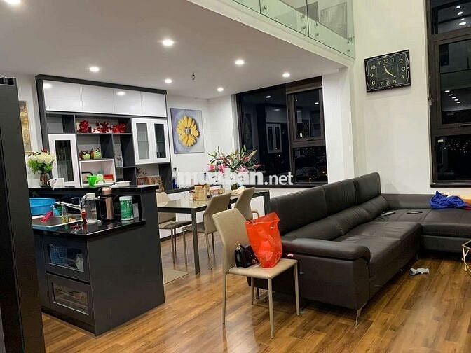 Siêu phẩm Duplex Valencia Việt Hưng–100m²,View trường QT,Giá 6.78 tỷ