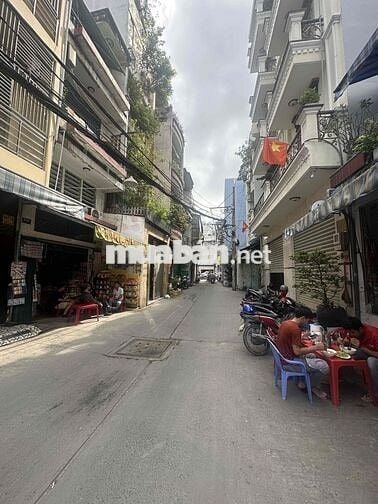 Cần bán nhà HXH 8m, vị trí đắc địa ngay chợ Tân Bình