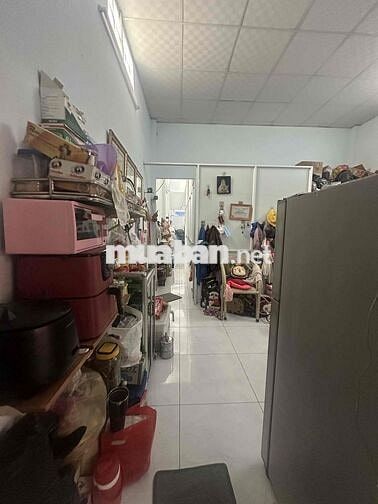 Cần bán nhà HXH 8m, vị trí đắc địa ngay chợ Tân Bình