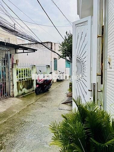 [Chính chủ] Cần bán nhà mặt hẻm, đường Dương Cát Lợi - thị trấn Nhà Bè