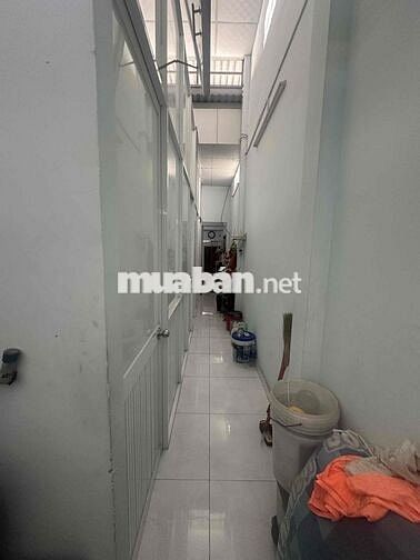 Cần bán nhà HXH 8m, vị trí đắc địa ngay chợ Tân Bình