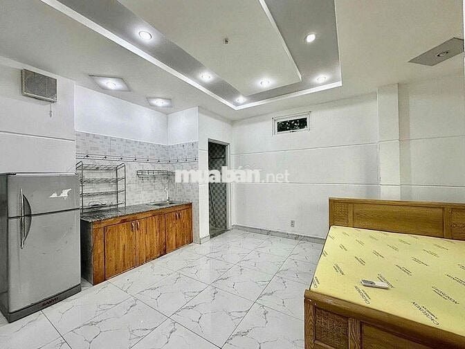 Phòng Ngủ Ban Công Ngay Trung Tâm Gò Vấp