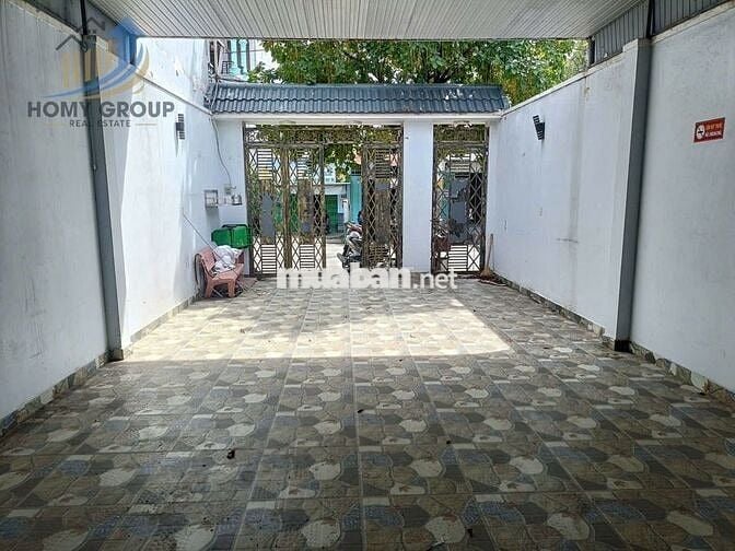 NHÀ 2 TẦNG, SÂN RỘNG ĐỂ OTO, MẶT TIỀN ĐƯỜNG BÌNH PHÚ, GẦN LÝ TẾ XUYÊN