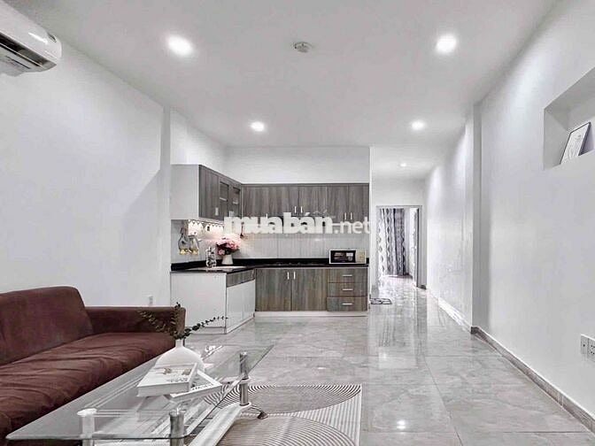 🏘️ CĂN HỘ BAN CÔNG TÁCH BẾP Q10 - Q11