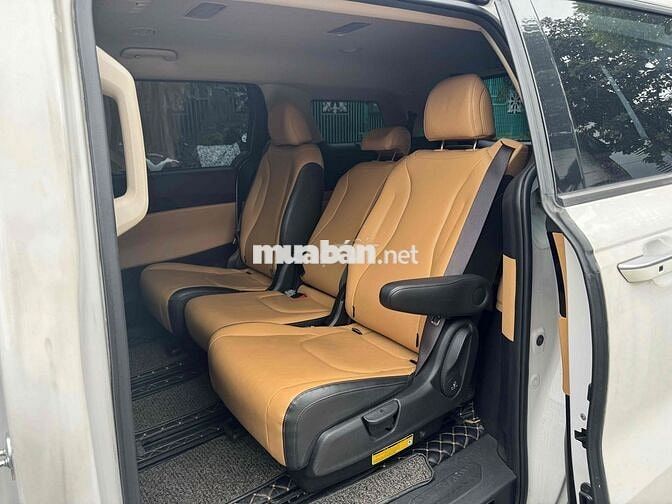 ❤️KIA CARNIVAL PREMIUM 8 CHỖ MÁY DẦU 2021 4 VẠN KM