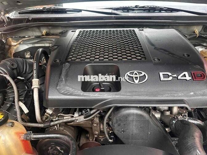 Toyota Fortuner 2014 - 146000 km