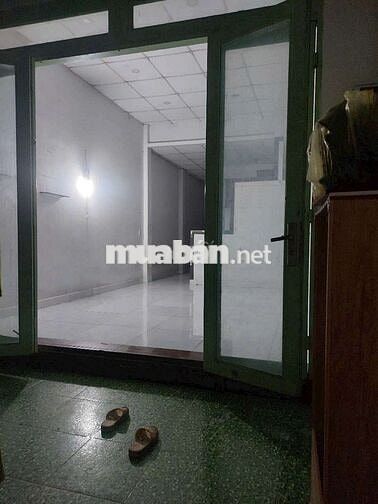 Nhà cho thuê gần chợ đầu mối nông sản hóc môn.