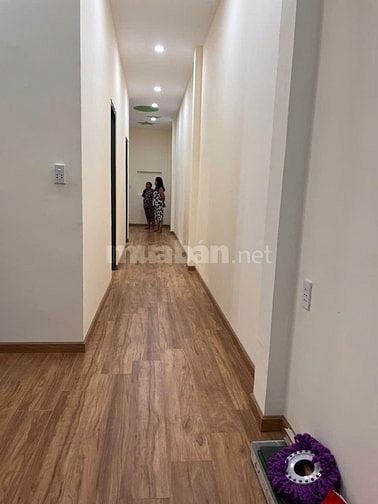 BÁN NHÀ GIÁ TỐT TẠI TRUNG MỸ TÂY – GẦN CÔNG VIÊN PHẦN MỀM QUAN