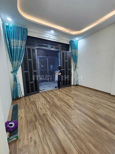 BÁN NHÀ GIÁ TỐT TẠI TRUNG MỸ TÂY – GẦN CÔNG VIÊN PHẦN MỀM QUAN