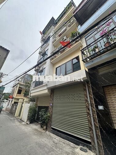 Nhà 3 tầng dân xây chắc chắn tại Thuỵ Phương, ô tô cách nhà 100m