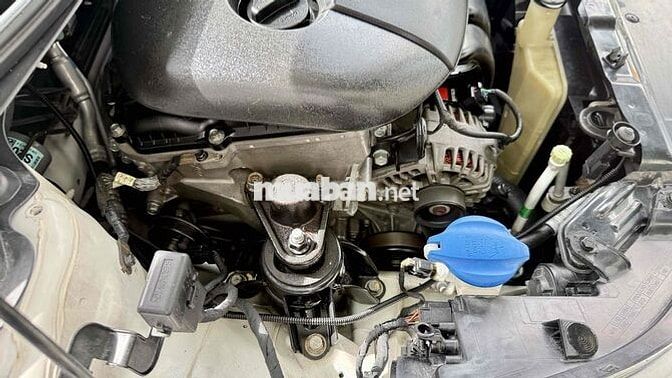 Hyundai Elantra 2015 1.8 AT - 94000 km