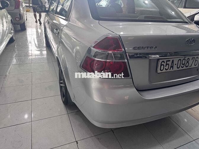 Daewoo Gentra màu Bạc