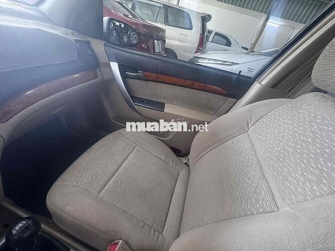 Daewoo Gentra màu Bạc