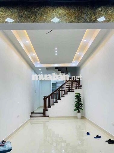 Bán nhà phố Hoàng Văn Thái, Thanh Xuân. Nhà mới đẹp sáng chói loá